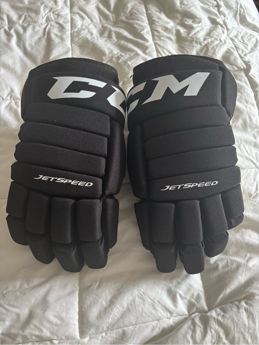 CCM JetSpeed Hockey Gloves Senior 14” Black White Ice Hockey Gloves